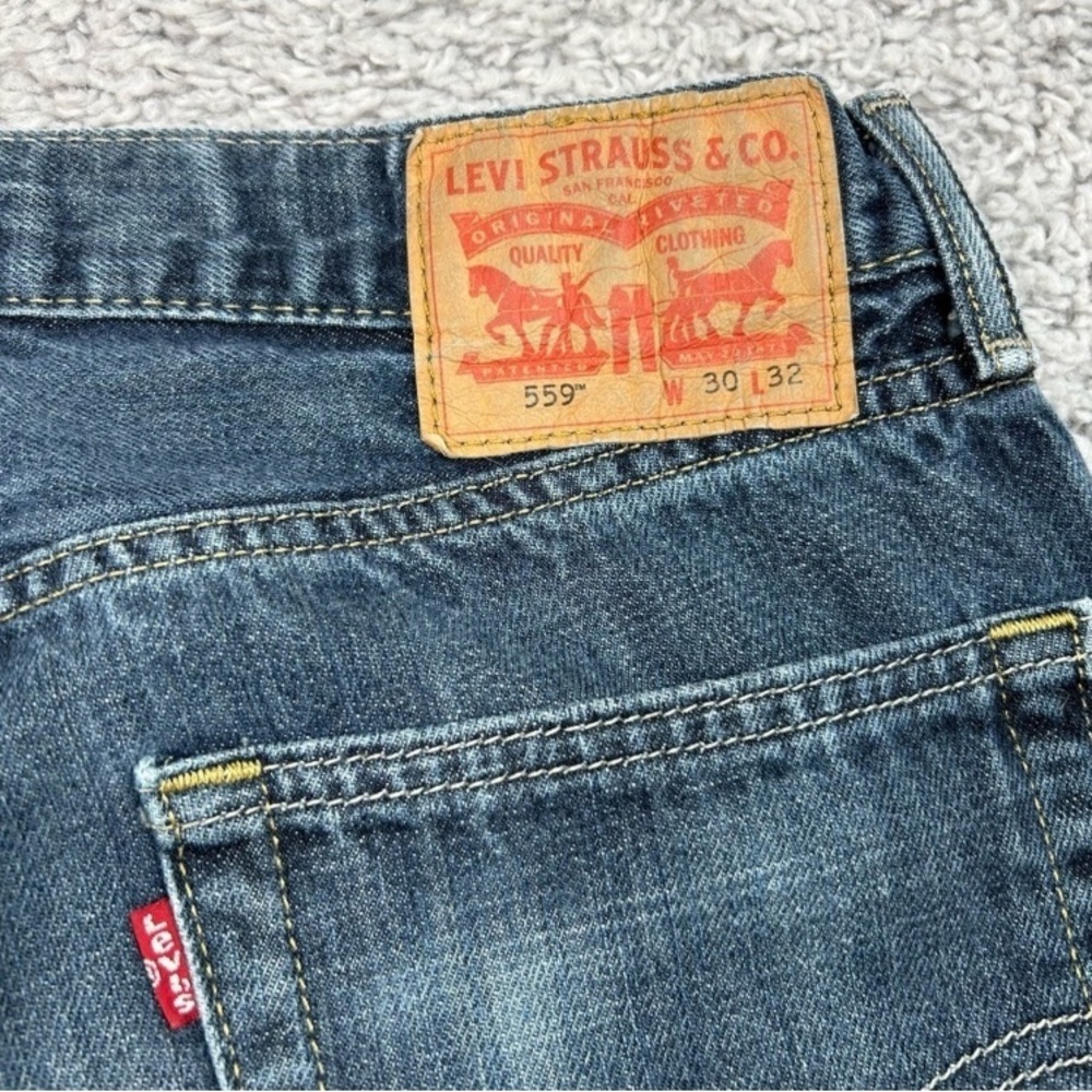 Levi's Jeans Mens 30 x 32 Denim 559